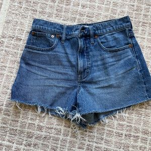 Madewell Perfect Jean Short Distressed Hem